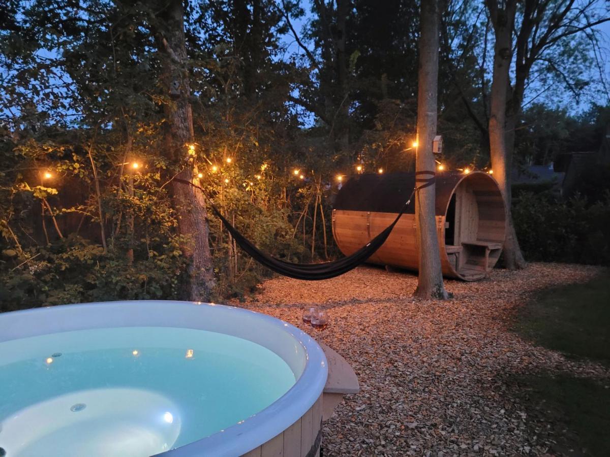 Green Hills Wellness No 2 met hottub en sauna Ewijk Buitenkant foto